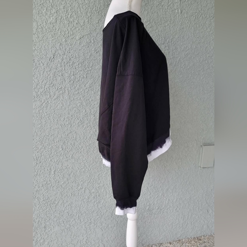 Capital T boxy cropped sweatshirt grunge minimalist - Picture 7 of 8